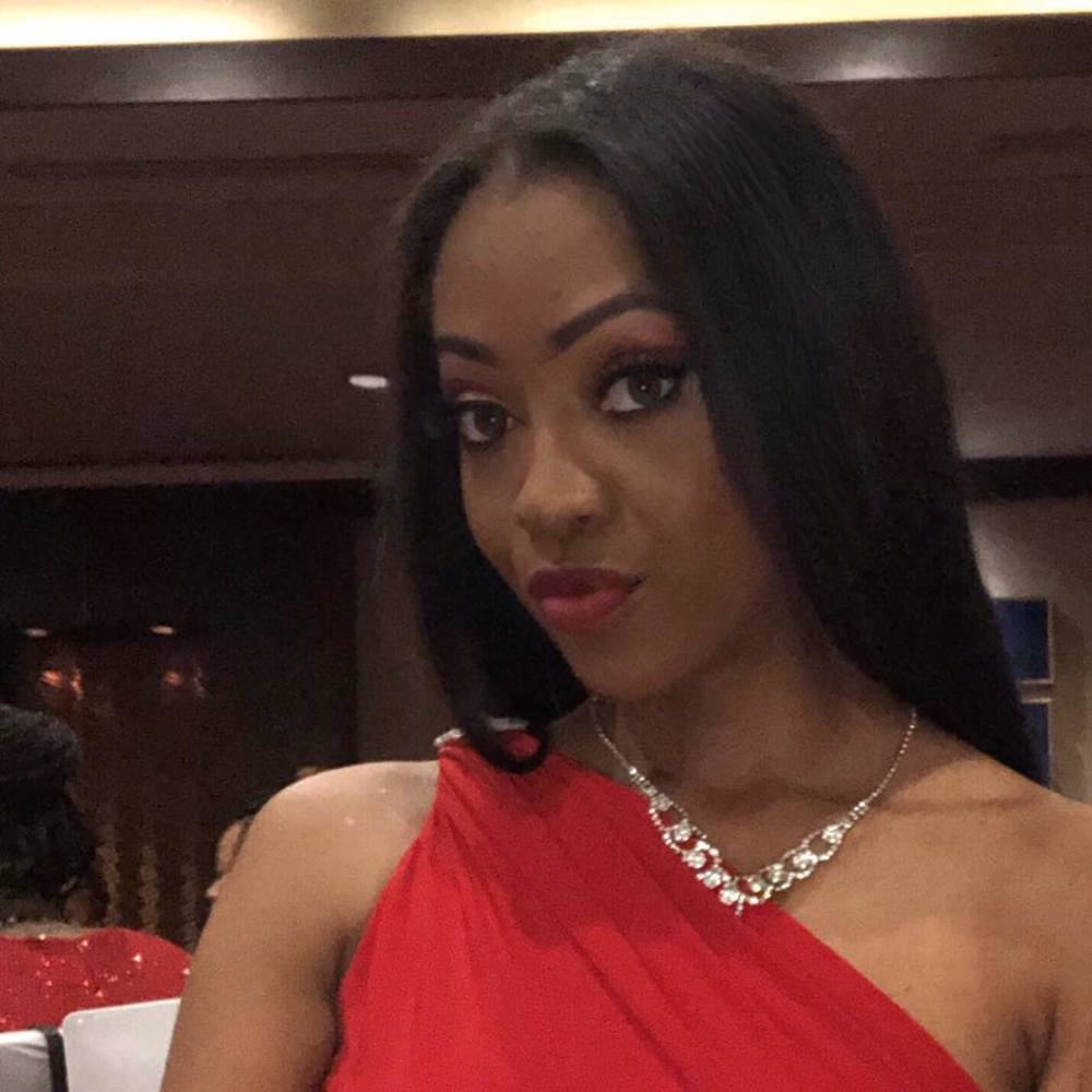 Meet your Posher, Latonya